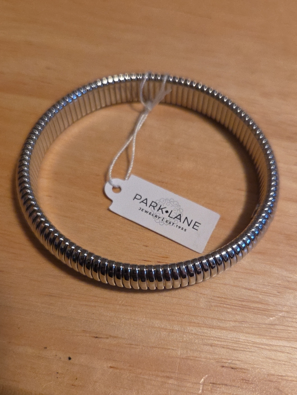 Park Lane Embraceable Shiny Silver Ribbed Stretch Bangle